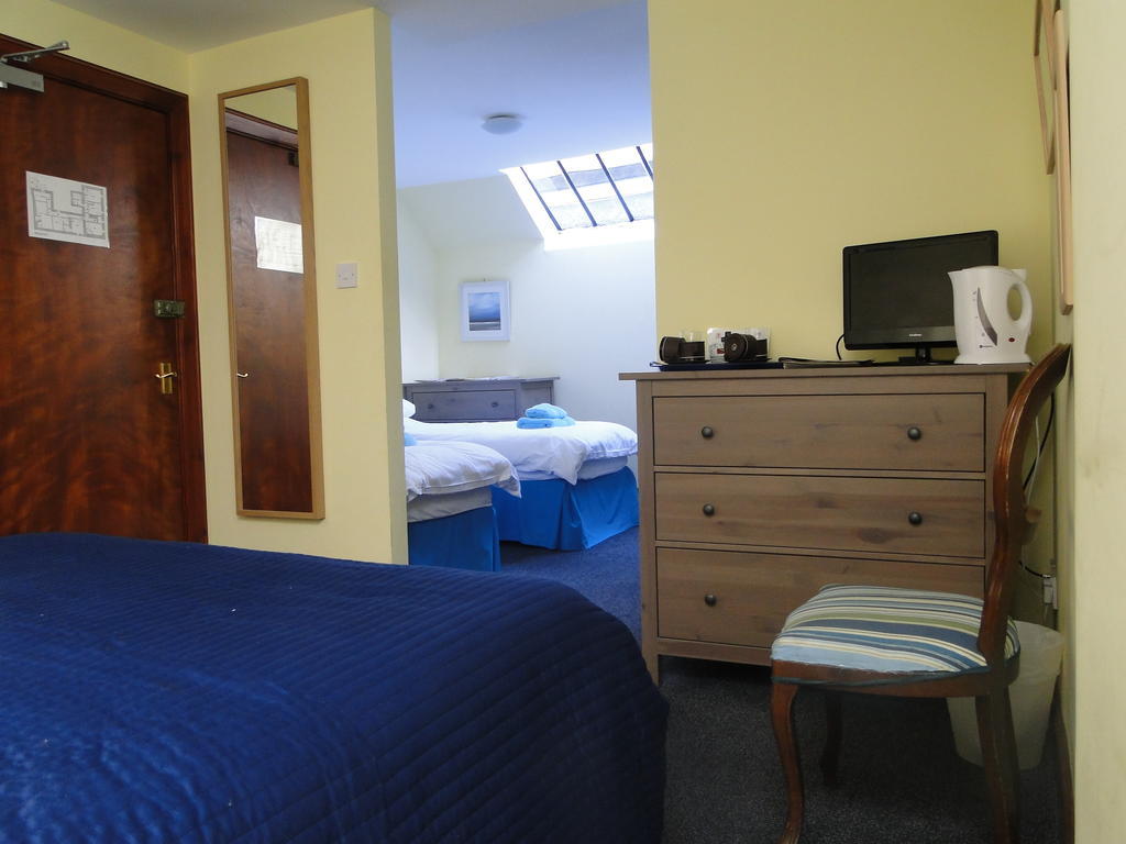 The Red Lion Inn Doune Habitación foto